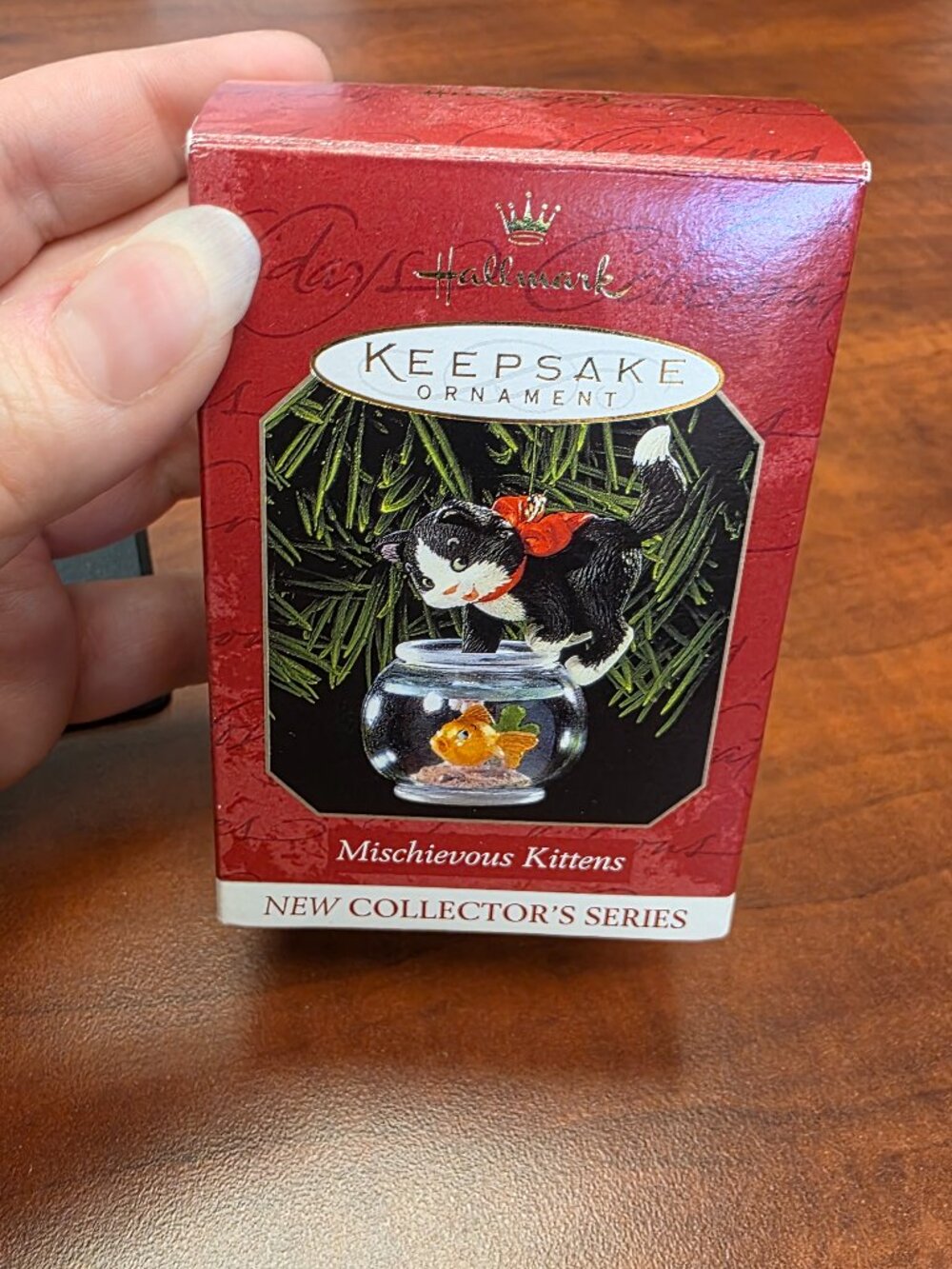 1999 Hallmark Keepsake Mischievous Kittens First in Series